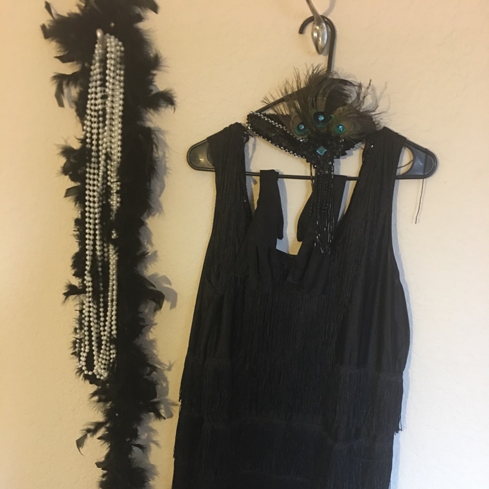 Full Flapper Costume, Accessories included